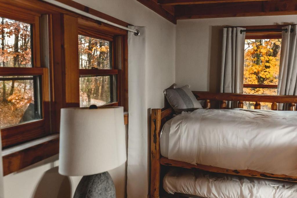 Deer Run Cabin At 36 North - Hot Tub Purlear Ngoại thất bức ảnh